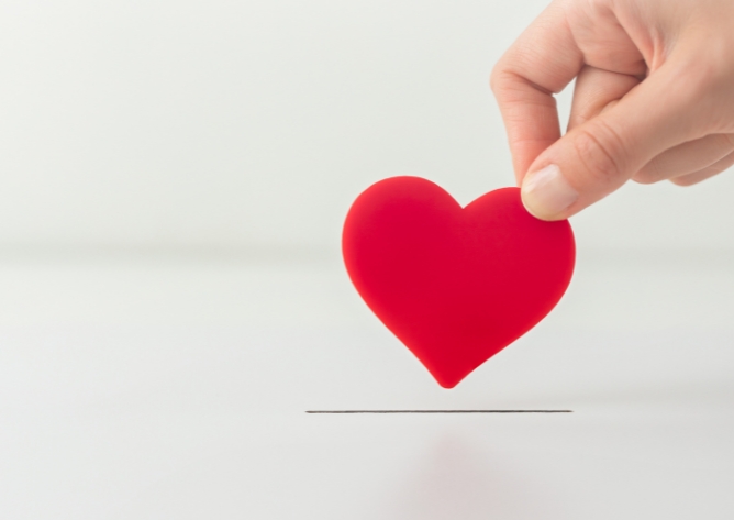 STERKADO In juni 2021 ruim € 37.000,- STERKADO donaties aan goede doelen