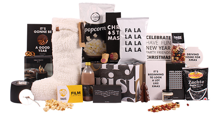 IKerstpakket met verschillende producten food en non-food combinatie