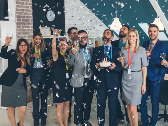 Grappige cadeaus pensioen feest op kantoor collega's